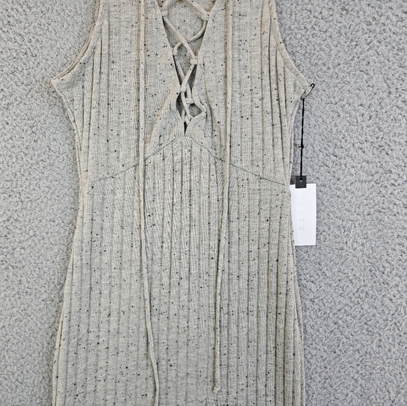 ASTR The Label Gray Heather With Black Dots Lace Up Front Ribbed Knit Dress Sz S - Picture 6 of 13
